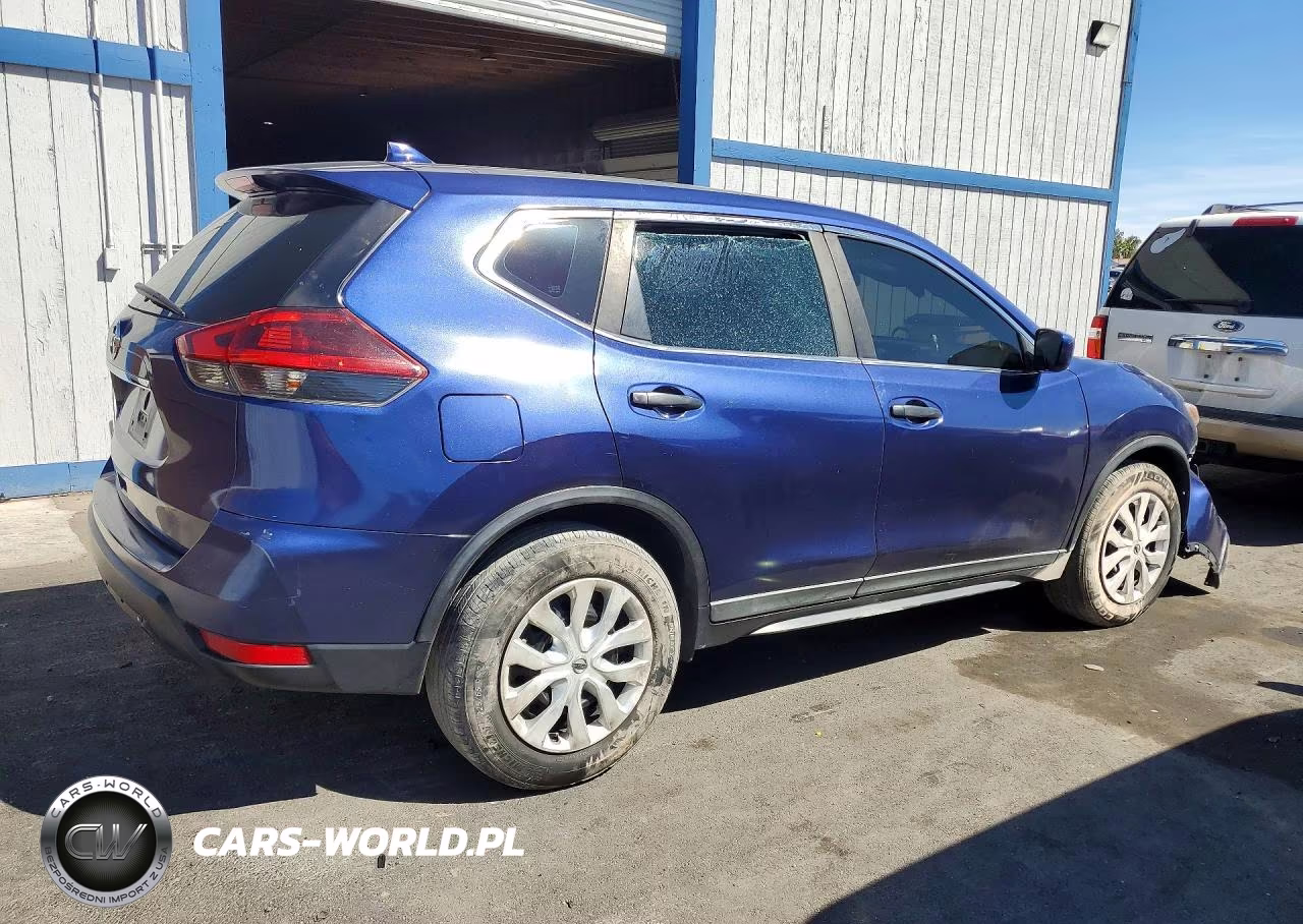 2018 Nissan Rogue S VIN:KNMAT2MT3JP539393 - 3