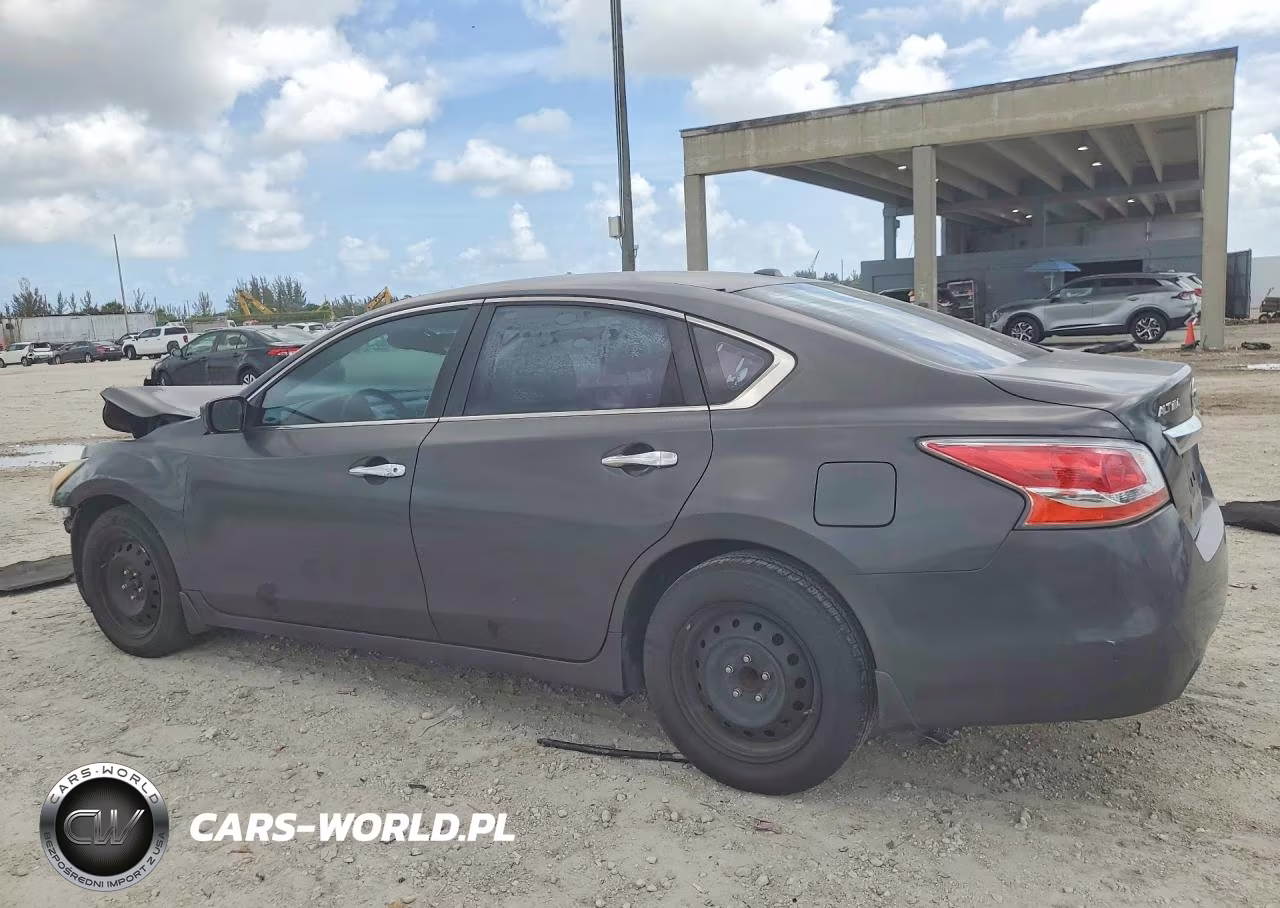 2013 Nissan Altima 2.5 VIN:1N4AL3AP1DN443930 - 2