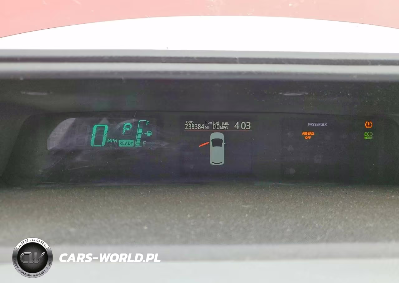 2012 Toyota Prius C Two VIN:JTDKDTB31C1503816 - 9