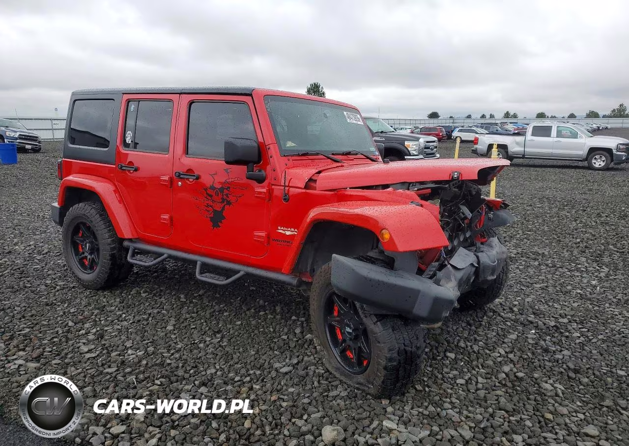 2014 Jeep Wrangler Unlimited Sahara VIN:1C4BJWEG5EL101121 - 4