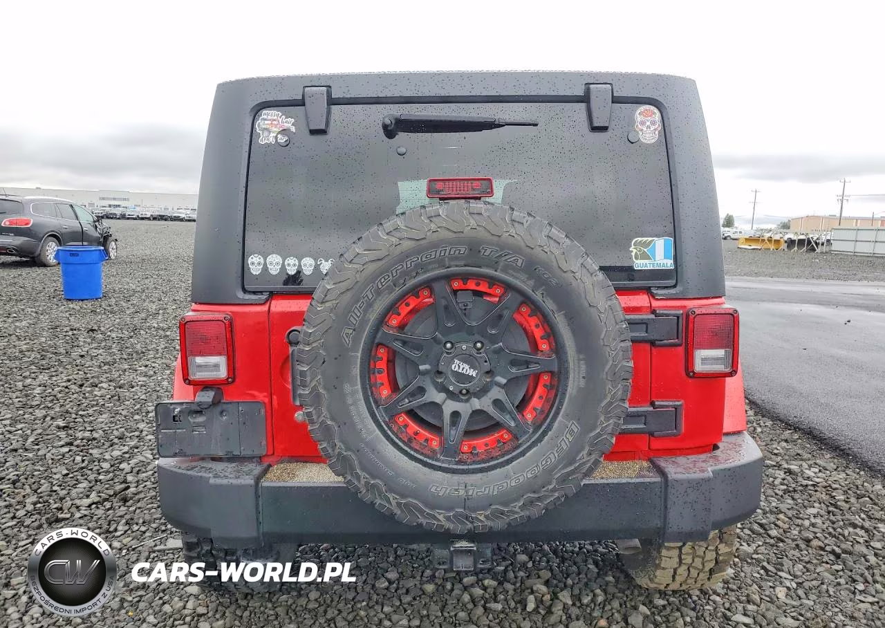 2014 Jeep Wrangler Unlimited Sahara VIN:1C4BJWEG5EL101121 - 6