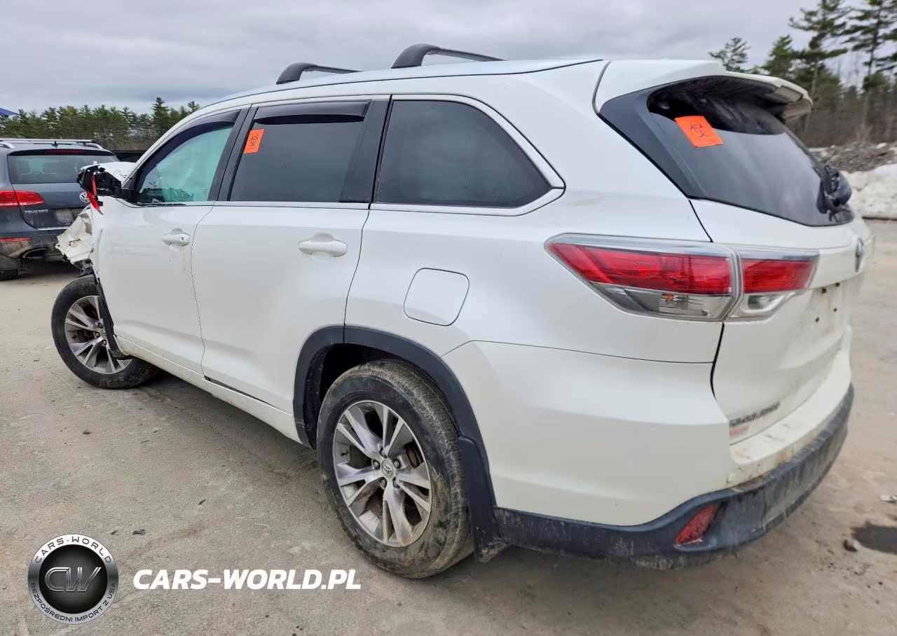 2015 Toyota Highlander Xle VIN:5TDJKRFH8FS211338 - 2