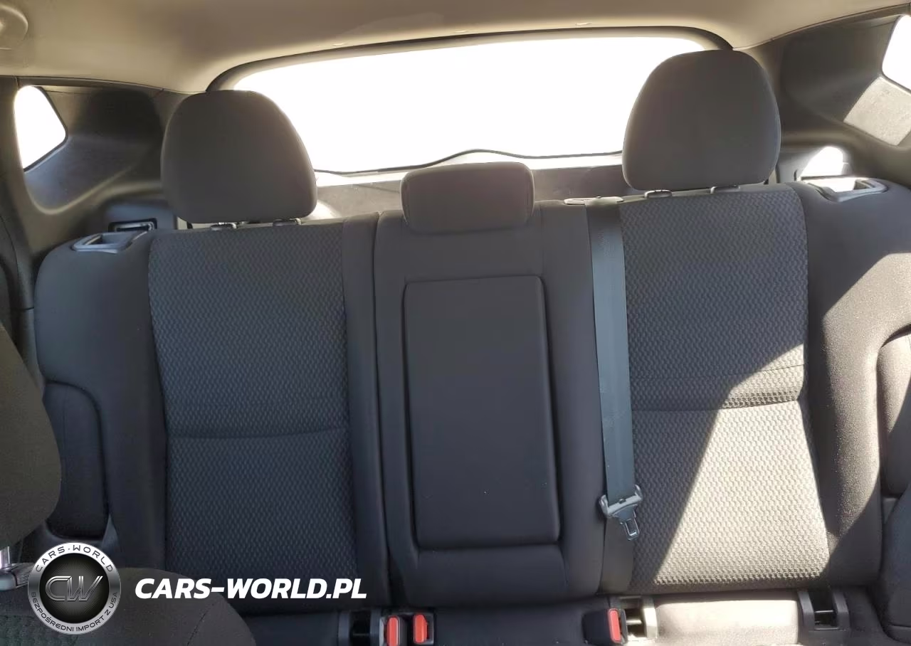 2021 Nissan Rogue Sport S VIN:JN1BJ1AV6MW562027 - 10