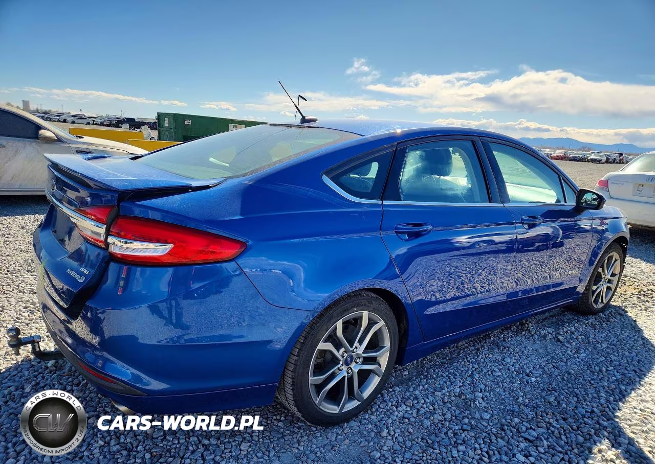 2017 Ford Fusion Se Hybrid VIN:3FA6P0LU0HR325382 - 3