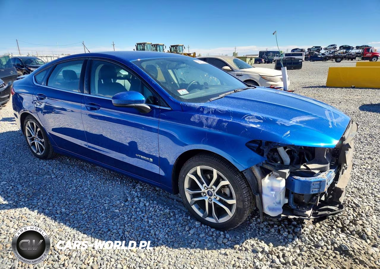 2017 Ford Fusion Se Hybrid VIN:3FA6P0LU0HR325382 - 4