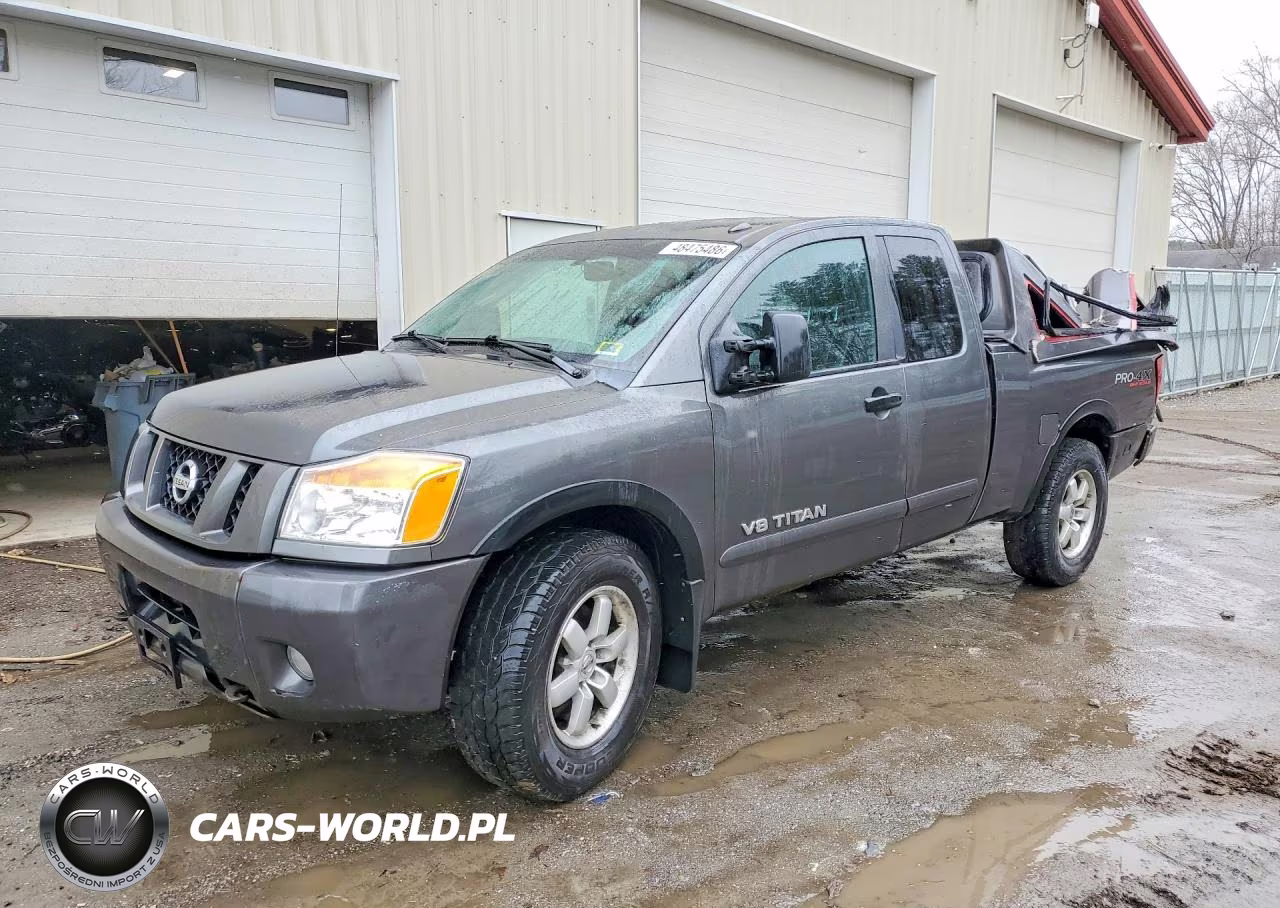 2011 Nissan Titan Sv