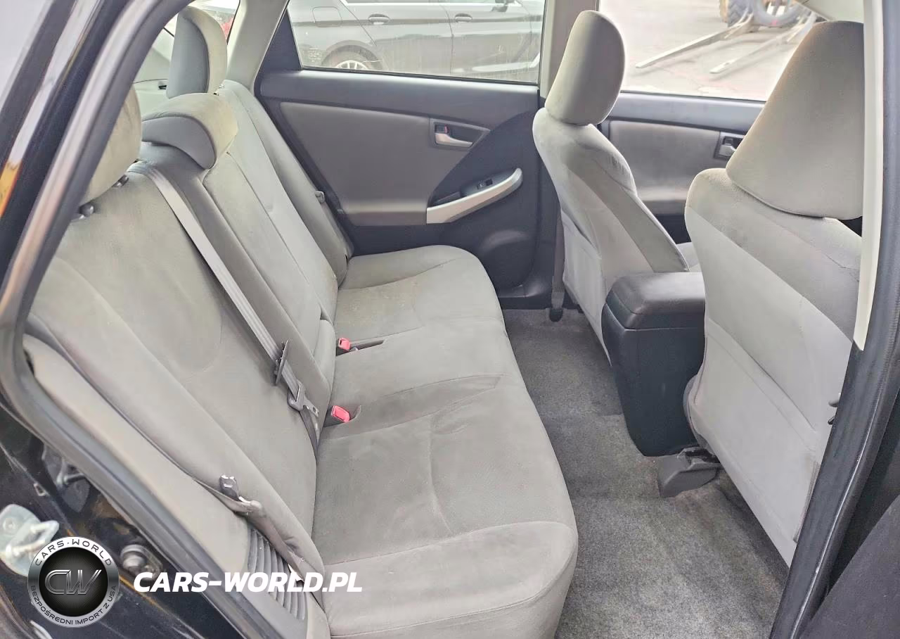 2012 Toyota Prius Two VIN:JTDKN3DU2C1503682 - 10