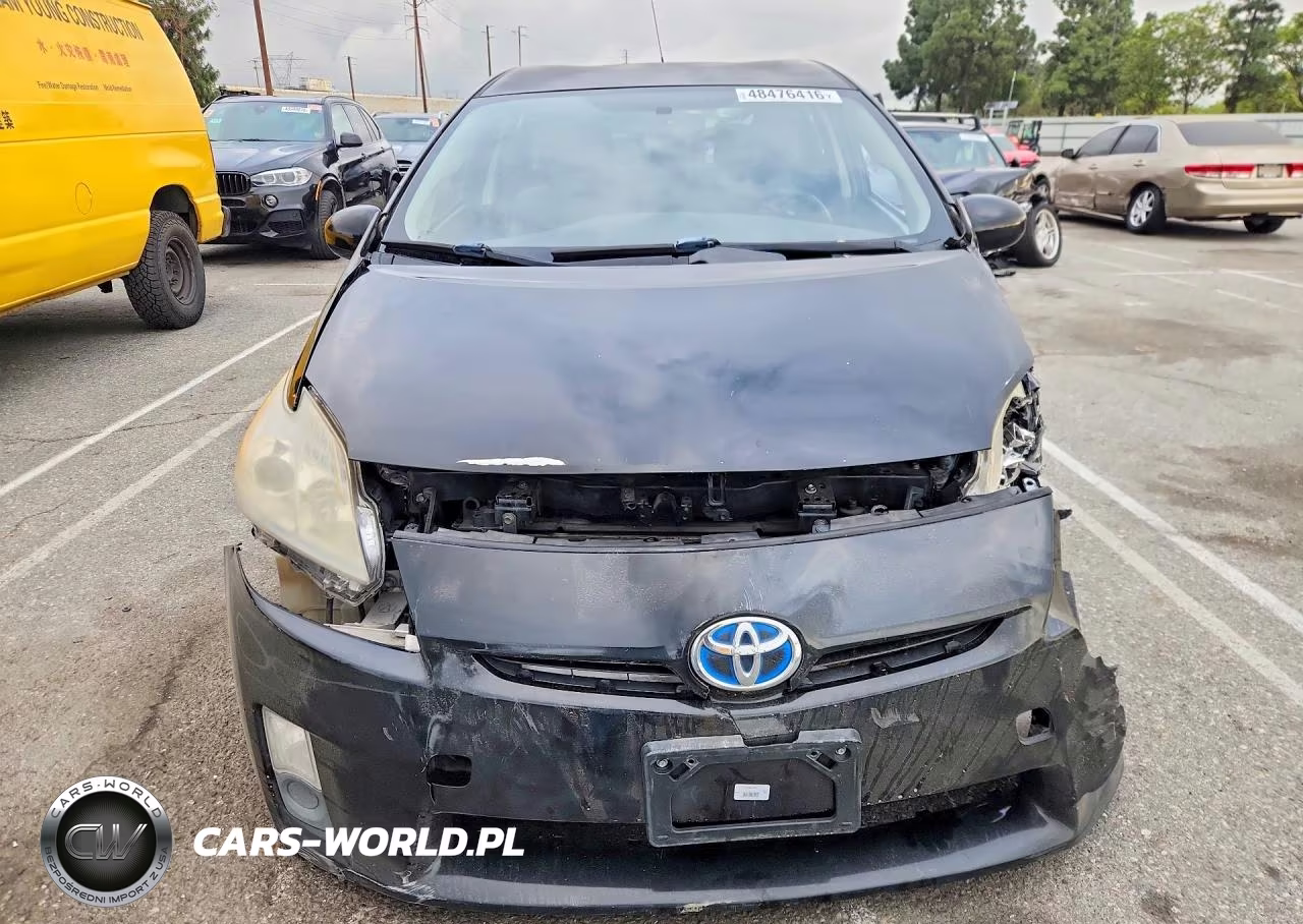 2012 Toyota Prius Two VIN:JTDKN3DU2C1503682 - 5