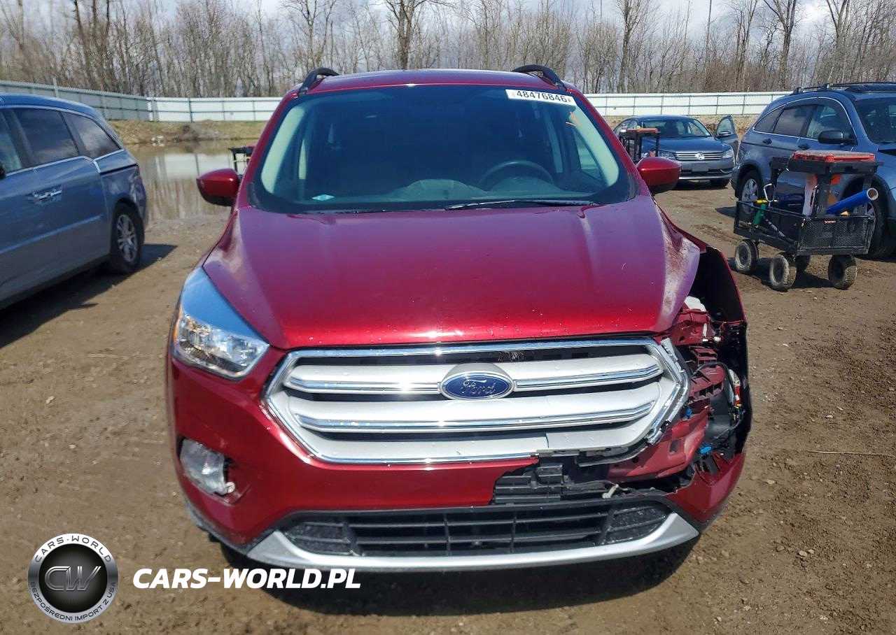 2018 Ford Escape Se VIN:1FMCU9GD8JUD28593 - 5