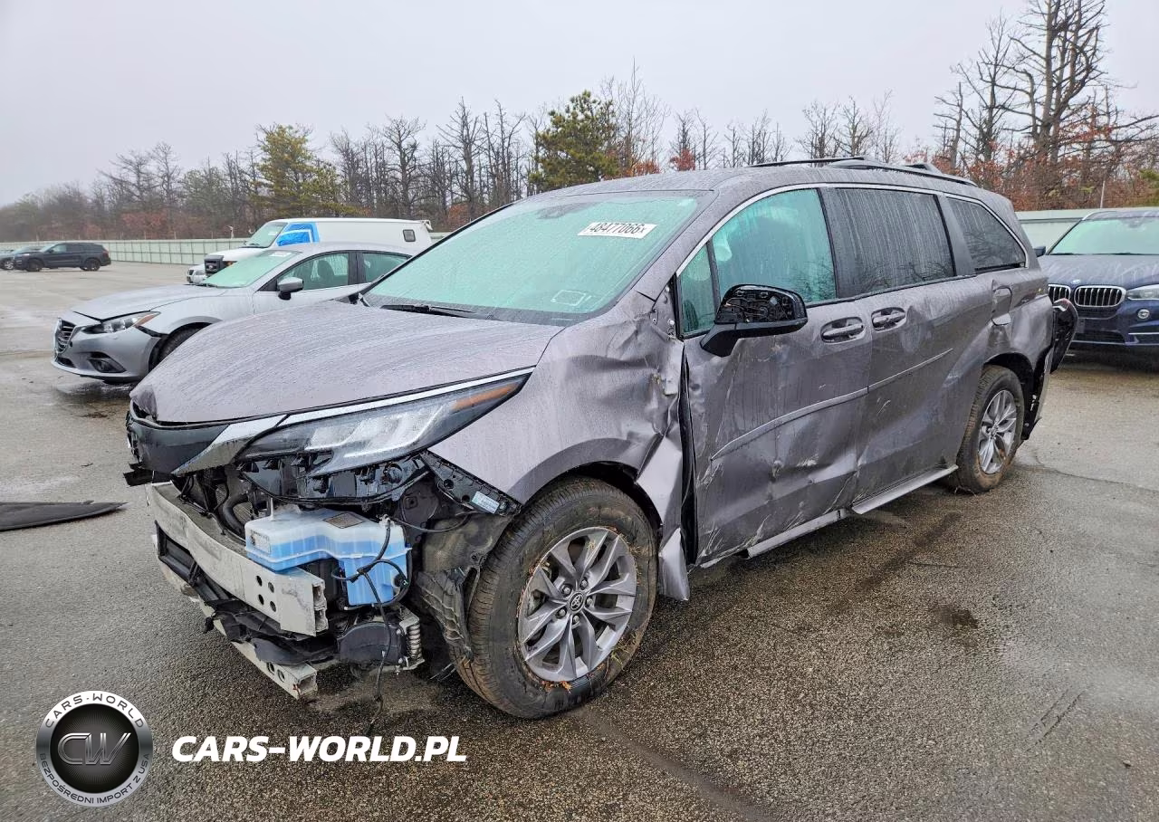 2024 Toyota Sienna Le 8-Passenger – zdjęcie 1 z 14