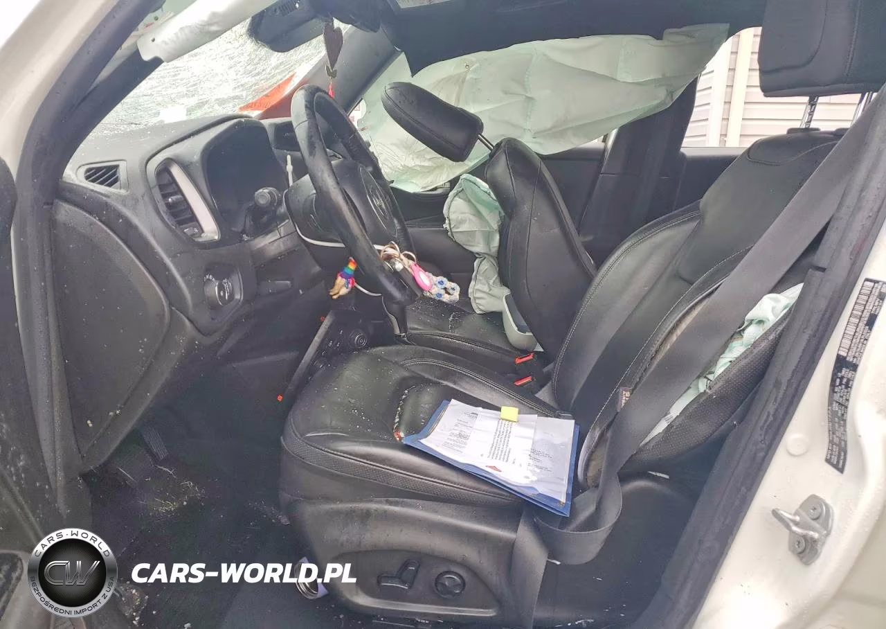 2020 Jeep Renegade Latitude VIN:ZACNJBB18LPL93228 - 7