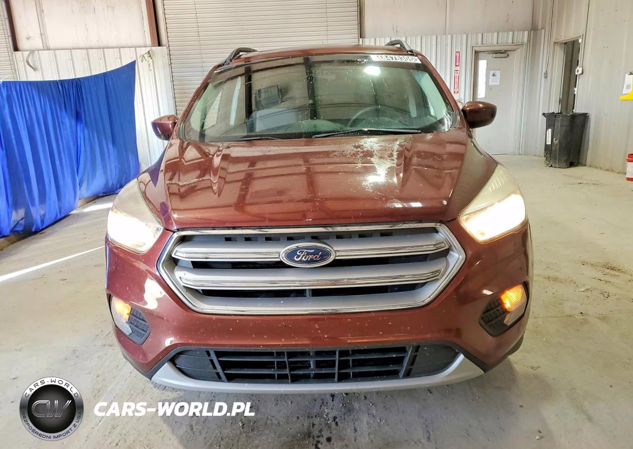 2018 Ford Escape Se VIN:1FMCU9GD8JUA32277 - 5