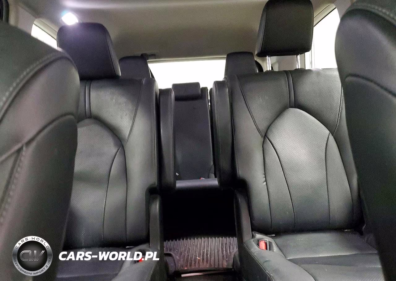 2025 Toyota Grand Highlander Limited VIN:5TDAAAB55SS073705 - 10