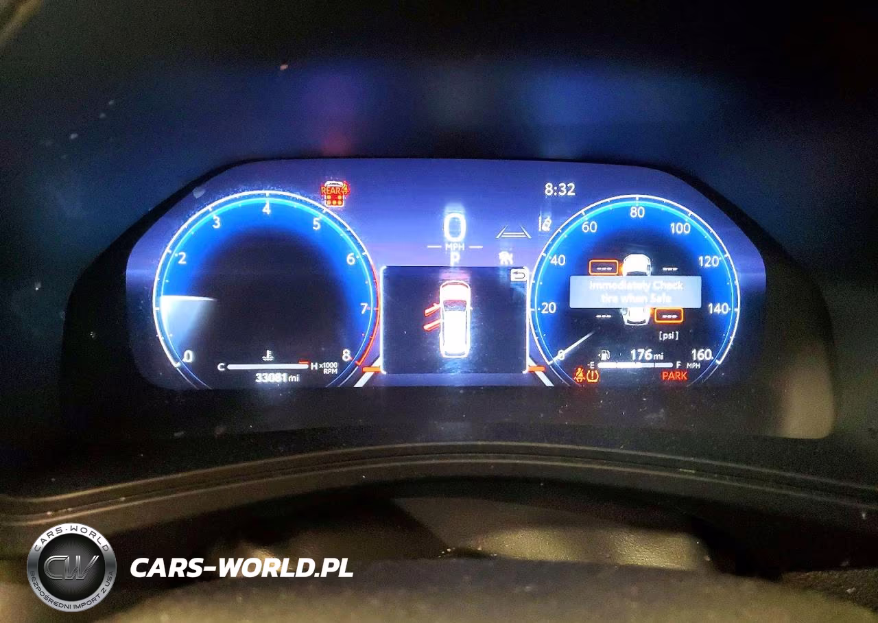 2025 Toyota Grand Highlander Limited VIN:5TDAAAB55SS073705 - 9