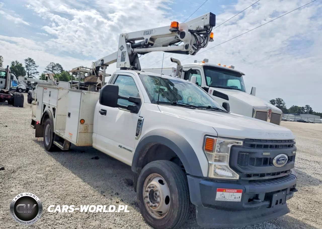 2021 Ford F550 Super Duty VIN:1FDUF5HT8MDA11754 - 4