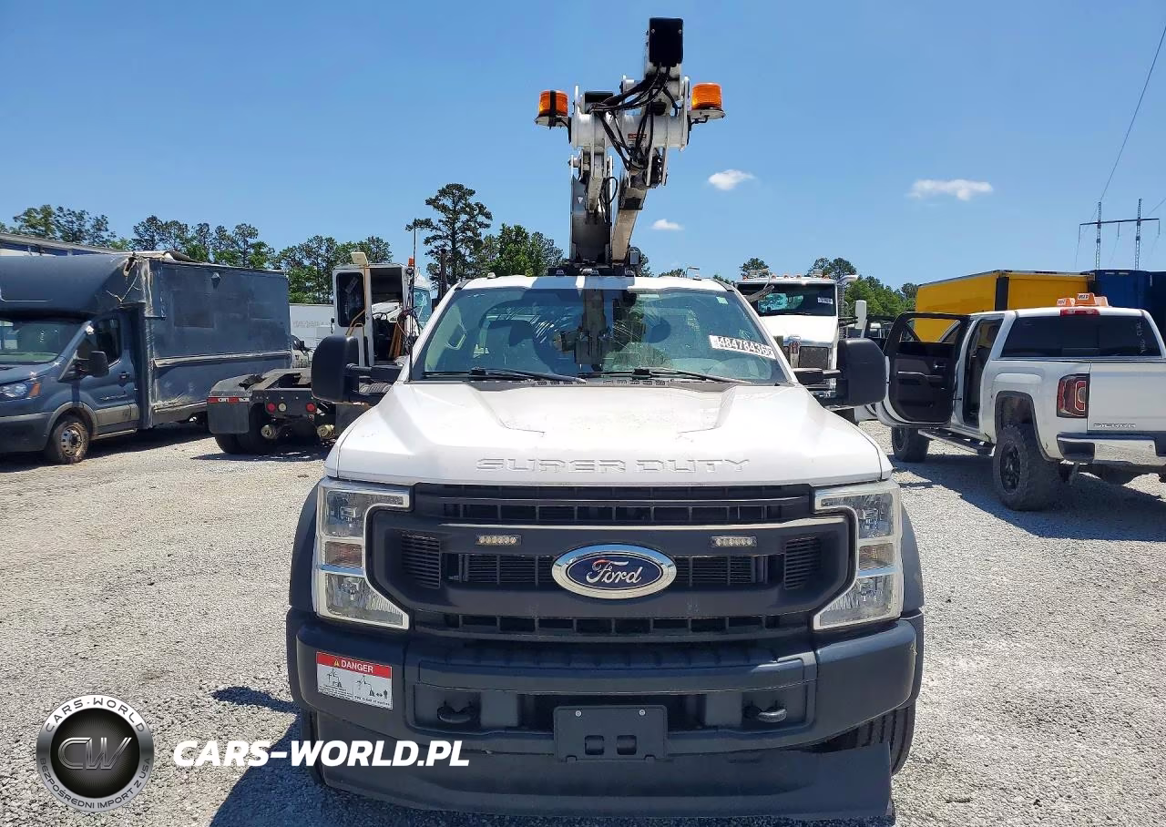 2021 Ford F550 Super Duty VIN:1FDUF5HT8MDA11754 - 5