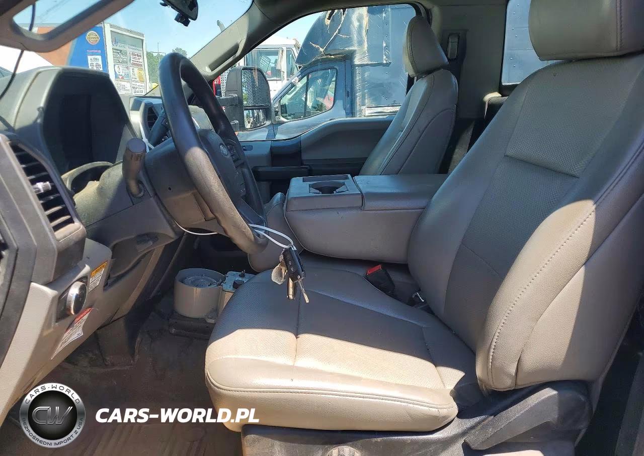 2021 Ford F550 Super Duty VIN:1FDUF5HT8MDA11754 - 7