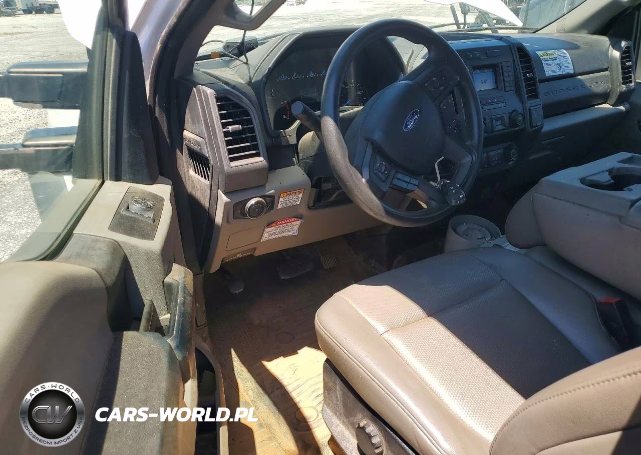 2021 Ford F550 Super Duty VIN:1FDUF5HT8MDA11754 - 8