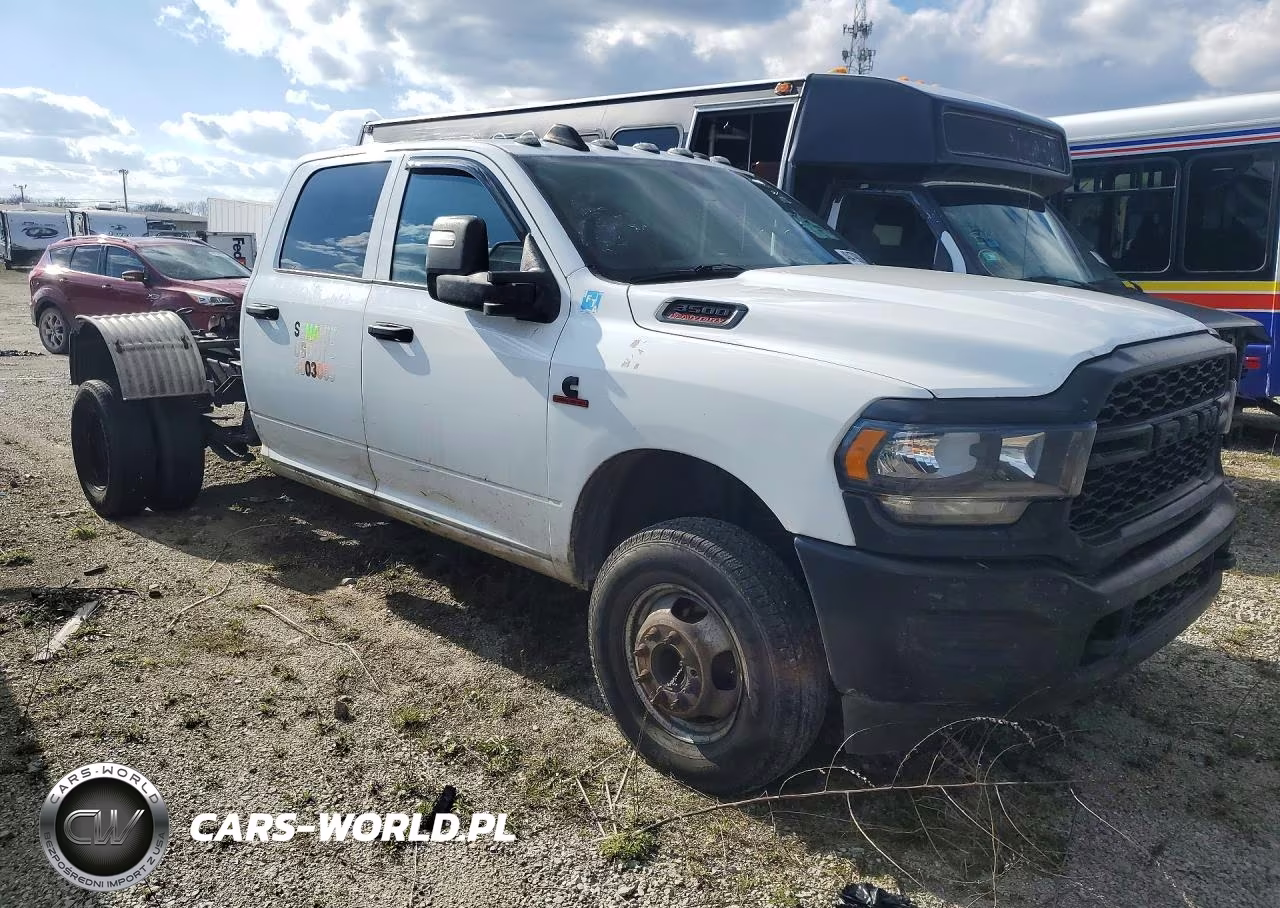 2023 Ram 3500 Tradesman 4X4 8' Box VIN:3C63RRGL9PG648621 - 4