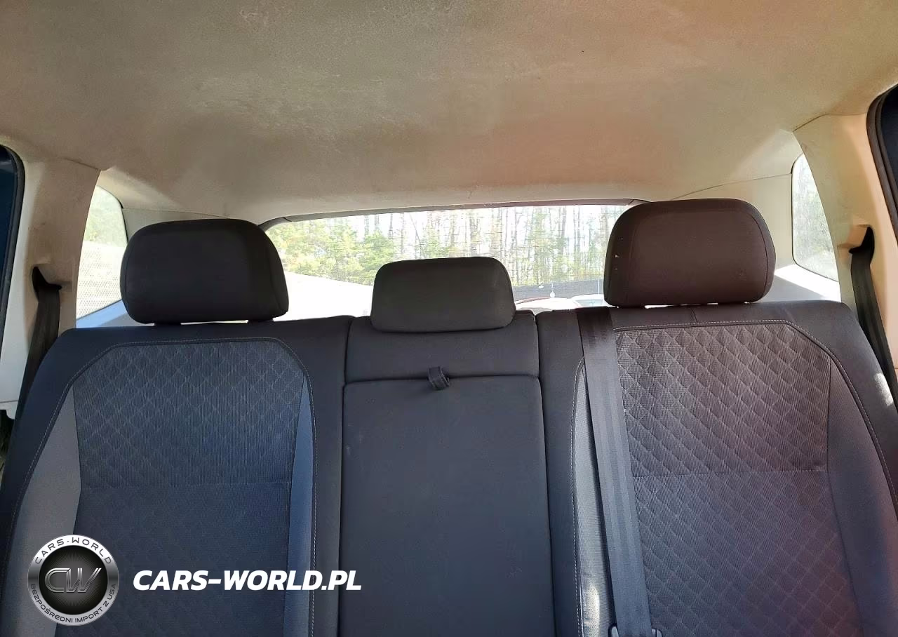 2019 Volkswagen Tiguan S VIN:3VV0B7AXXKM069178 - 10