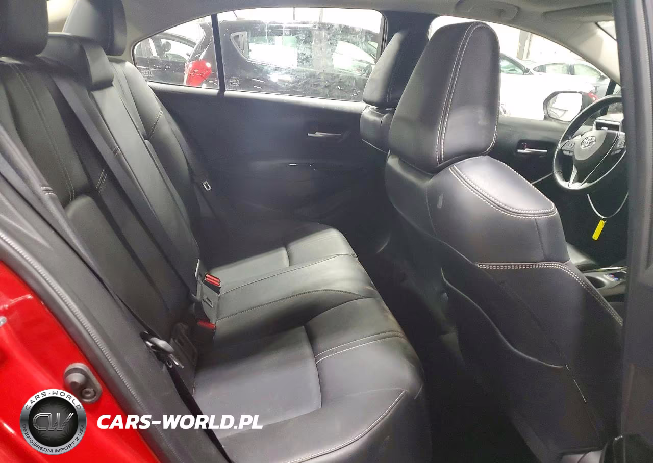 2020 Toyota Corolla Xle VIN:JTDFPRAE3LJ073690 - 10
