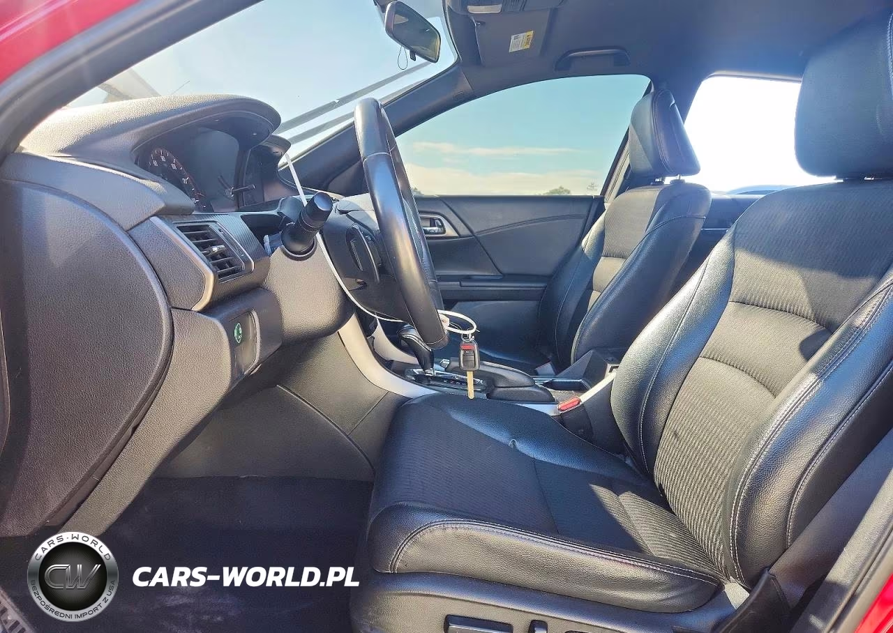 2017 Honda Accord Sport VIN:1HGCR2F54HA272706 - 7