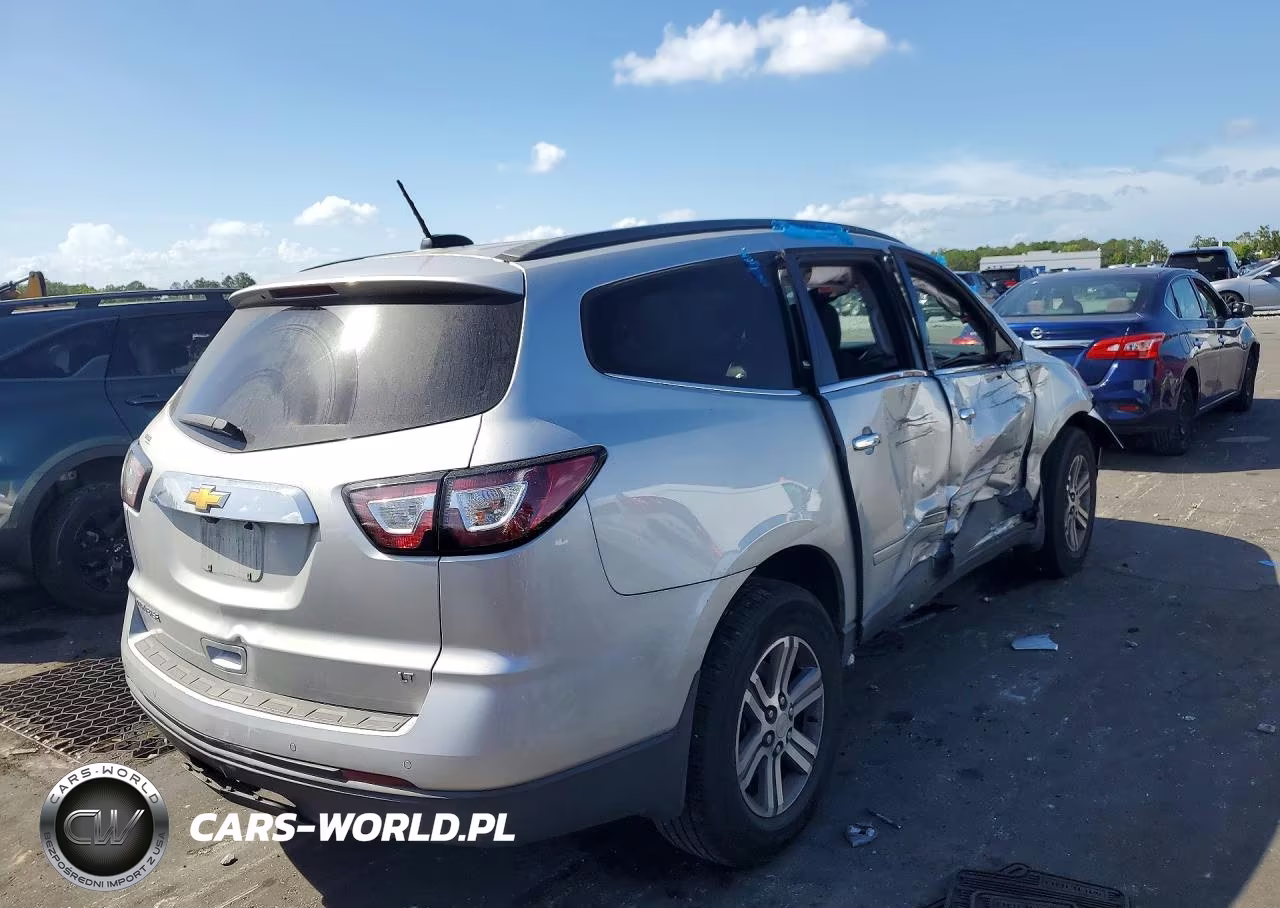 2017 Chevrolet Traverse Lt VIN:1GNKRHKD1HJ139600 - 3