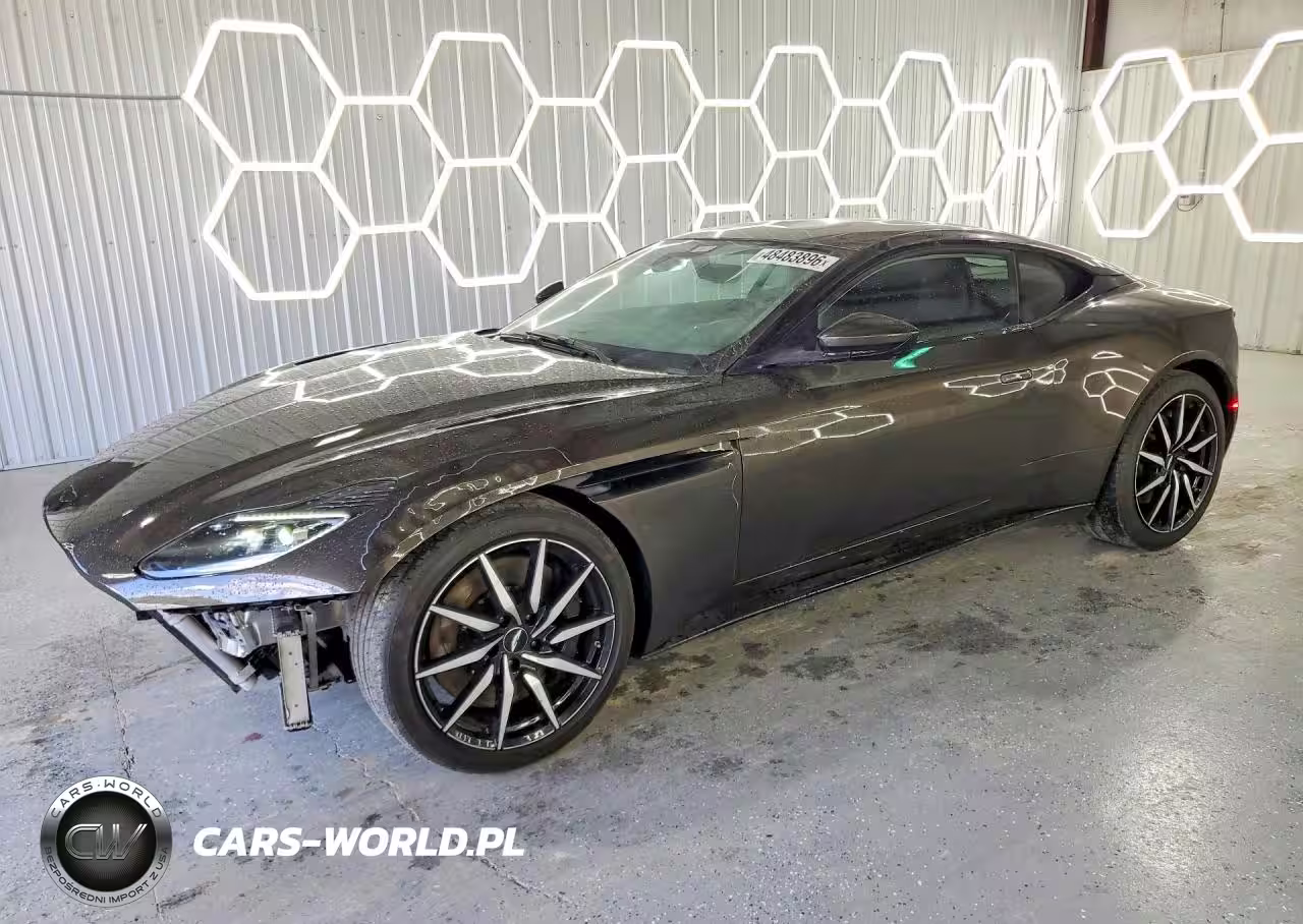 2017 Aston Martin Db11