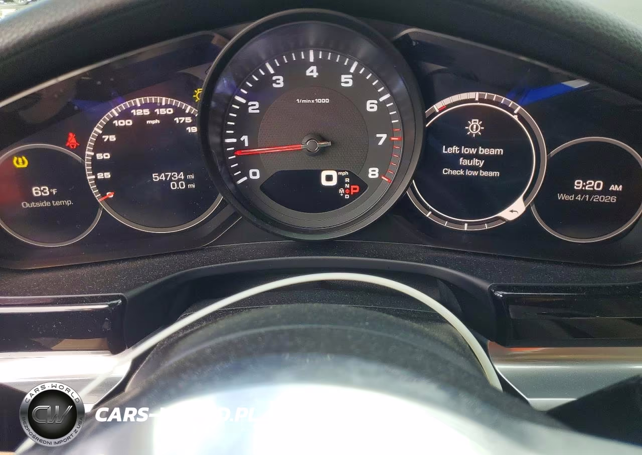2018 Porsche Panamera 4 VIN:WP0AA2A74JL101826 - 9