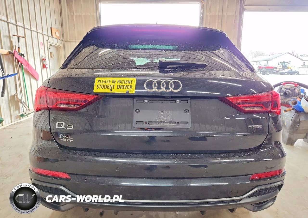2022 Audi Q3 Premium Plus S Line 45 VIN:WA1EECF3XN1060826 - 6
