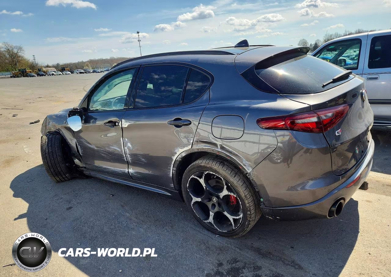 2023 Alfa Romeo Stelvio Ti VIN:ZASPAKBN5P7D57165 - 2