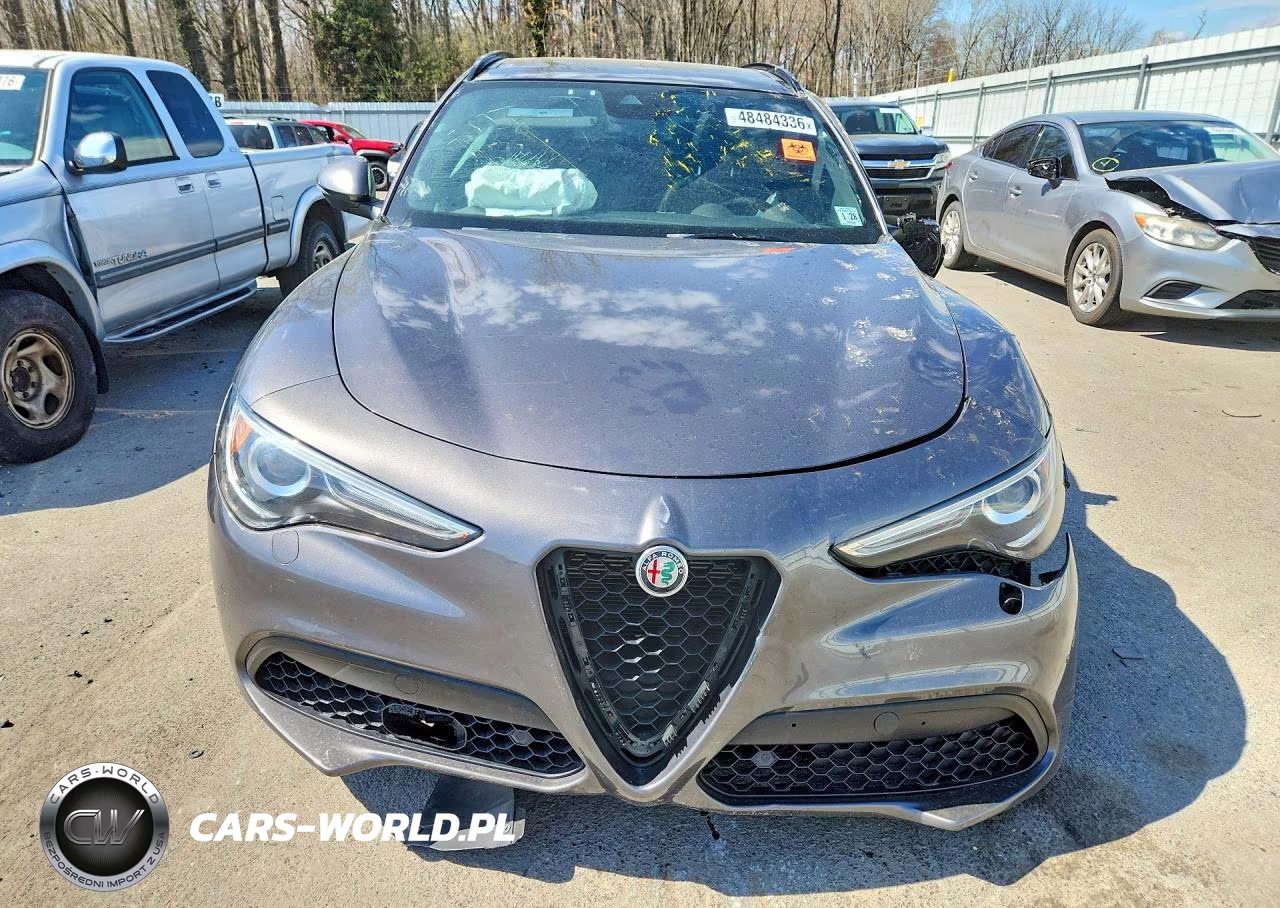 2023 Alfa Romeo Stelvio Ti VIN:ZASPAKBN5P7D57165 - 5