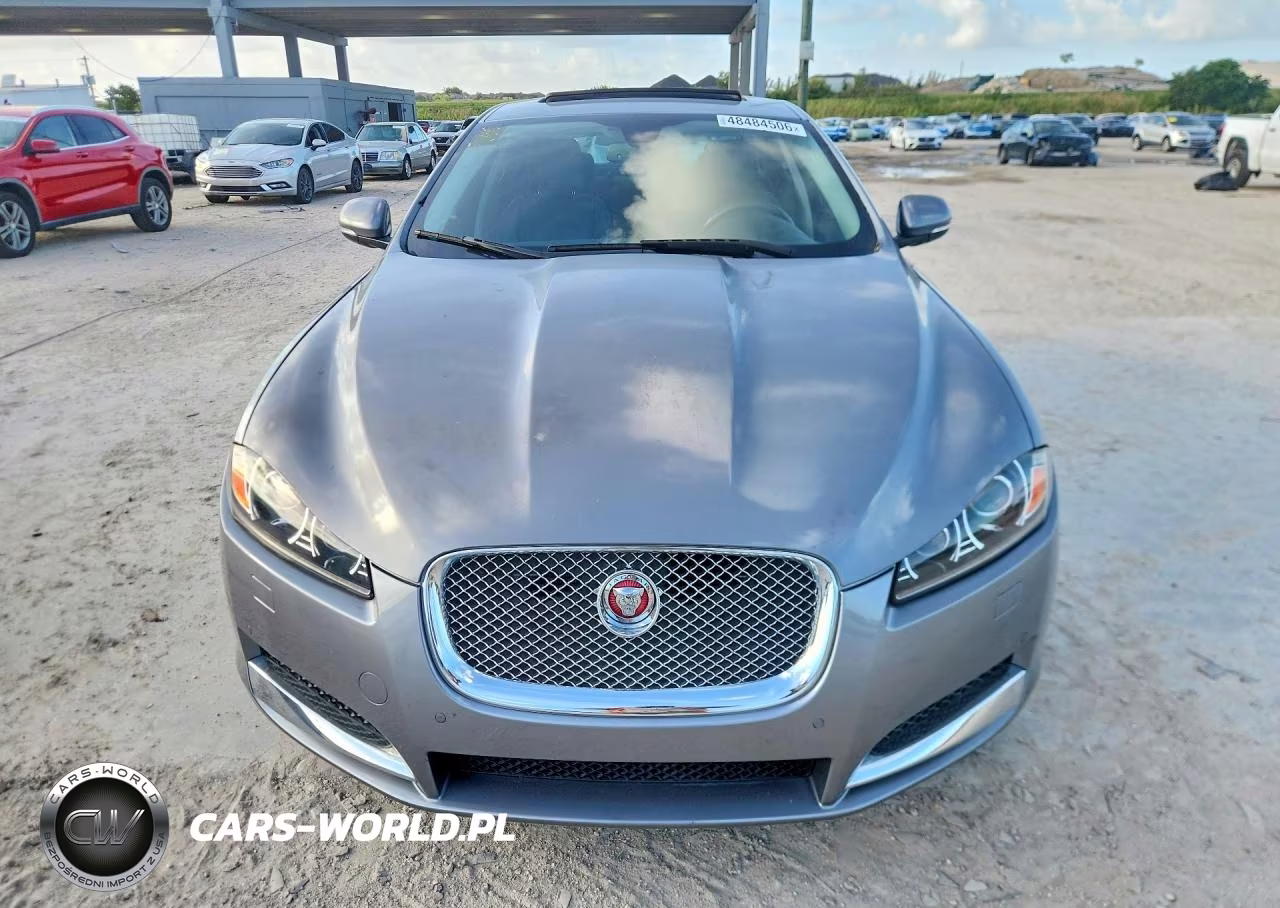 2015 Jaguar Xf 2.0T Premium VIN:SAJWA0FSXFPU50496 - 5