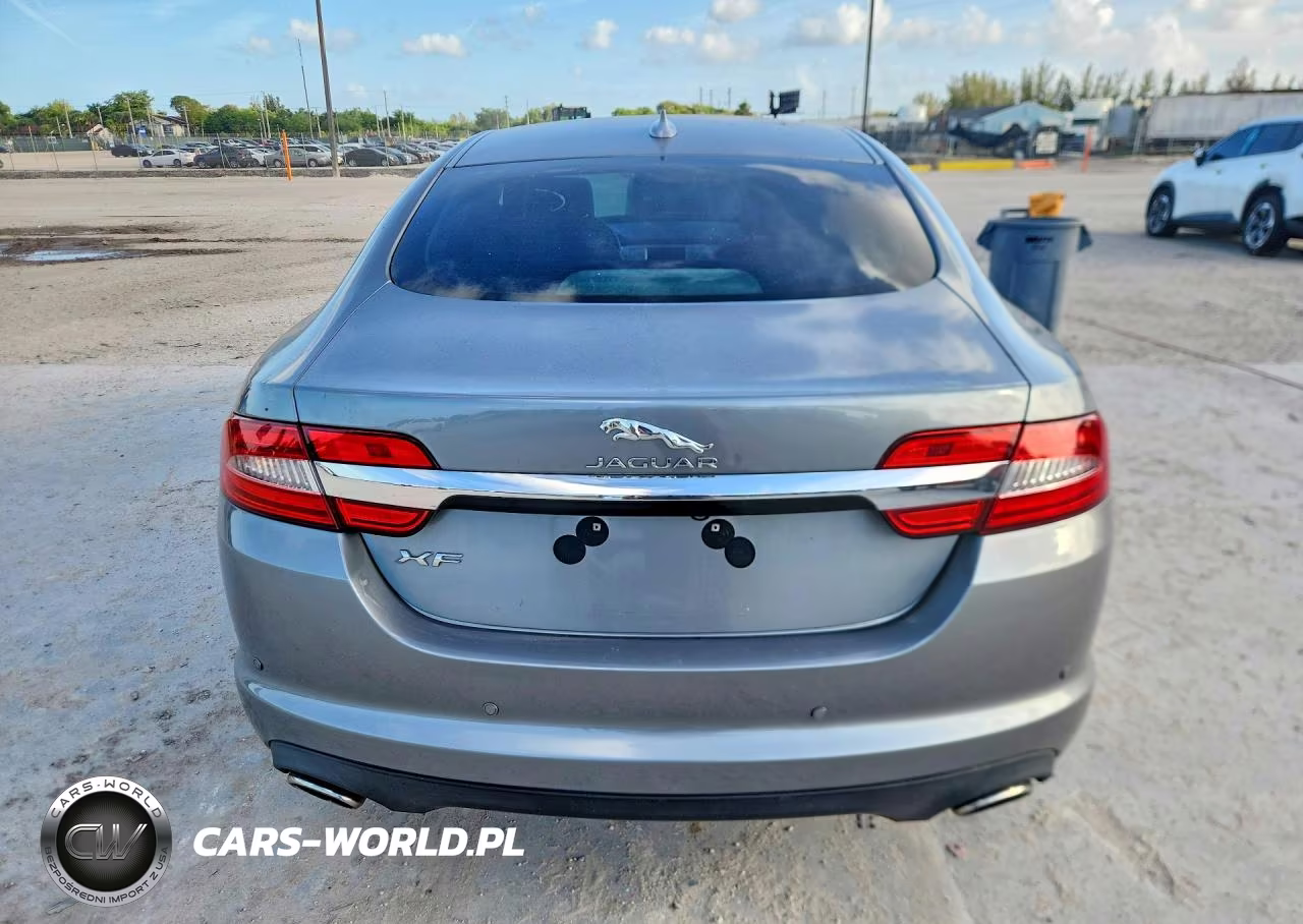 2015 Jaguar Xf 2.0T Premium VIN:SAJWA0FSXFPU50496 - 6
