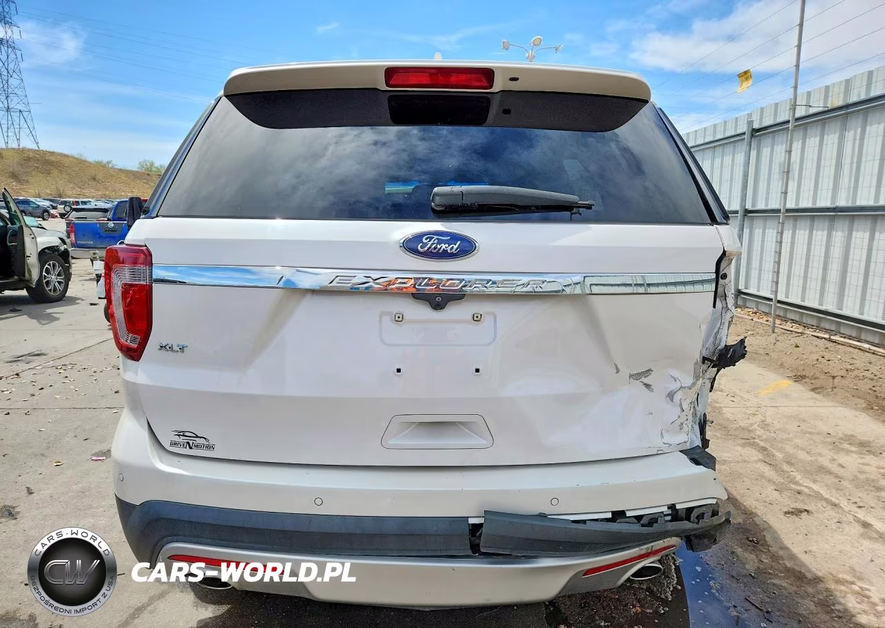 2017 Ford Explorer Xlt VIN:1FM5K7D86HGD90545 - 6