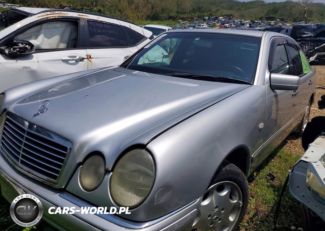 1996 Mercedes Benz E-Class E320
