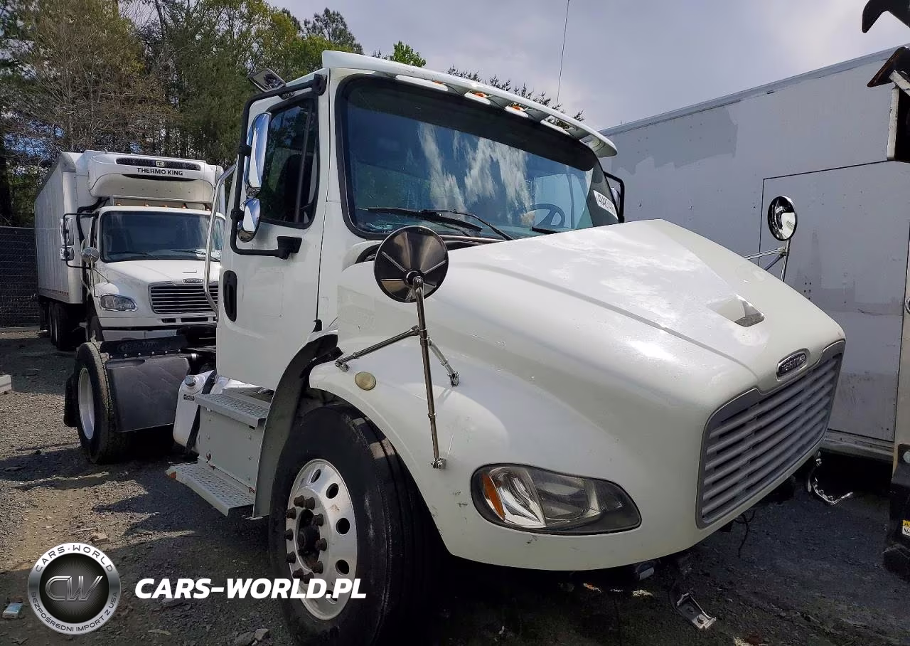 2019 Freightliner Business Class M2 Semi Truck