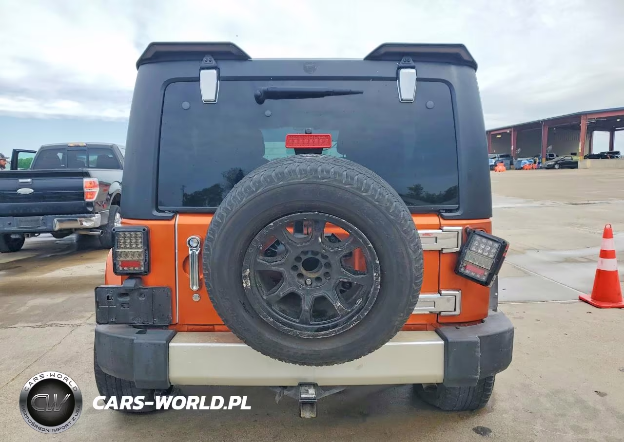 2011 Jeep Wrangler Unlimited Sport VIN:1J4BA3H16BL520395 - 6