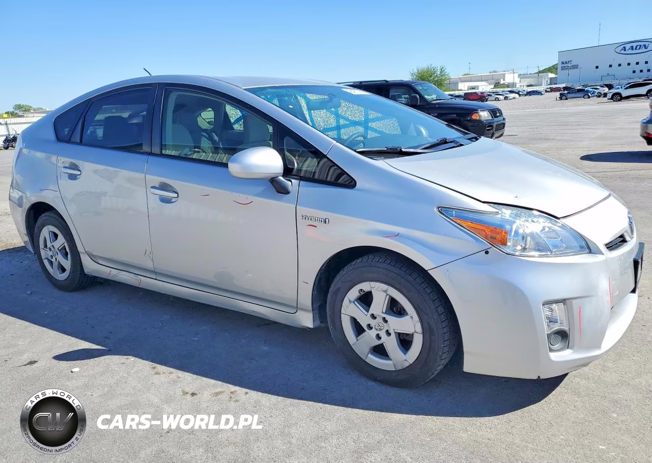 2010 Toyota Prius VIN:JTDKN3DU2A0145387 - 4