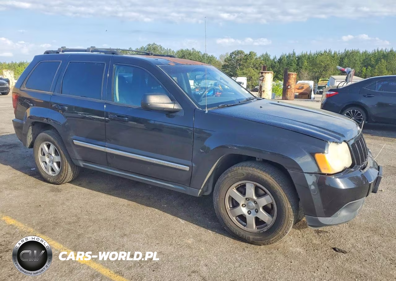 2010 Jeep Grand Cherokee Laredo VIN:1J4PS4GKXAC112516 - 4