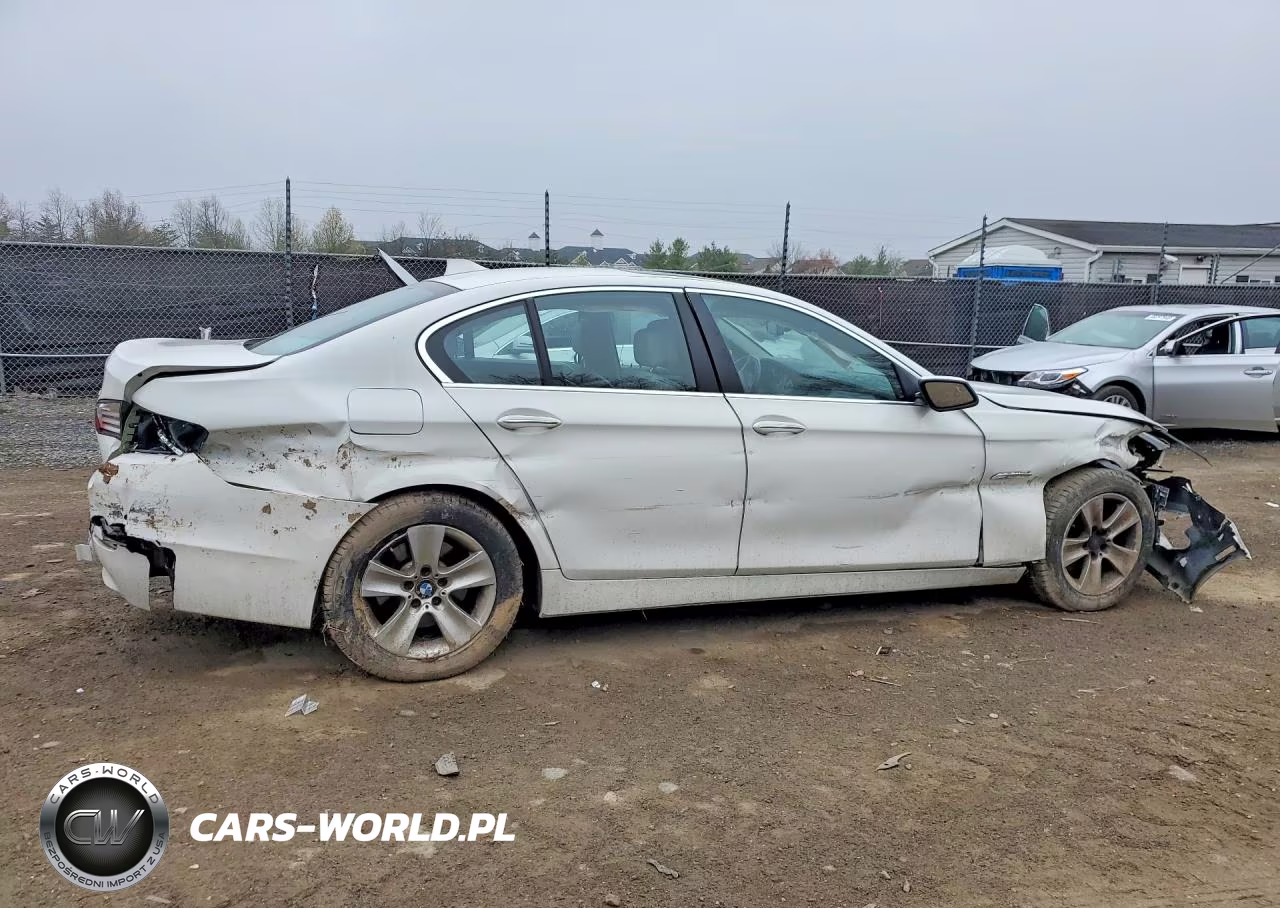 2013 BMW 528 Xi VIN:WBAXH5C54DDW13617 - 3