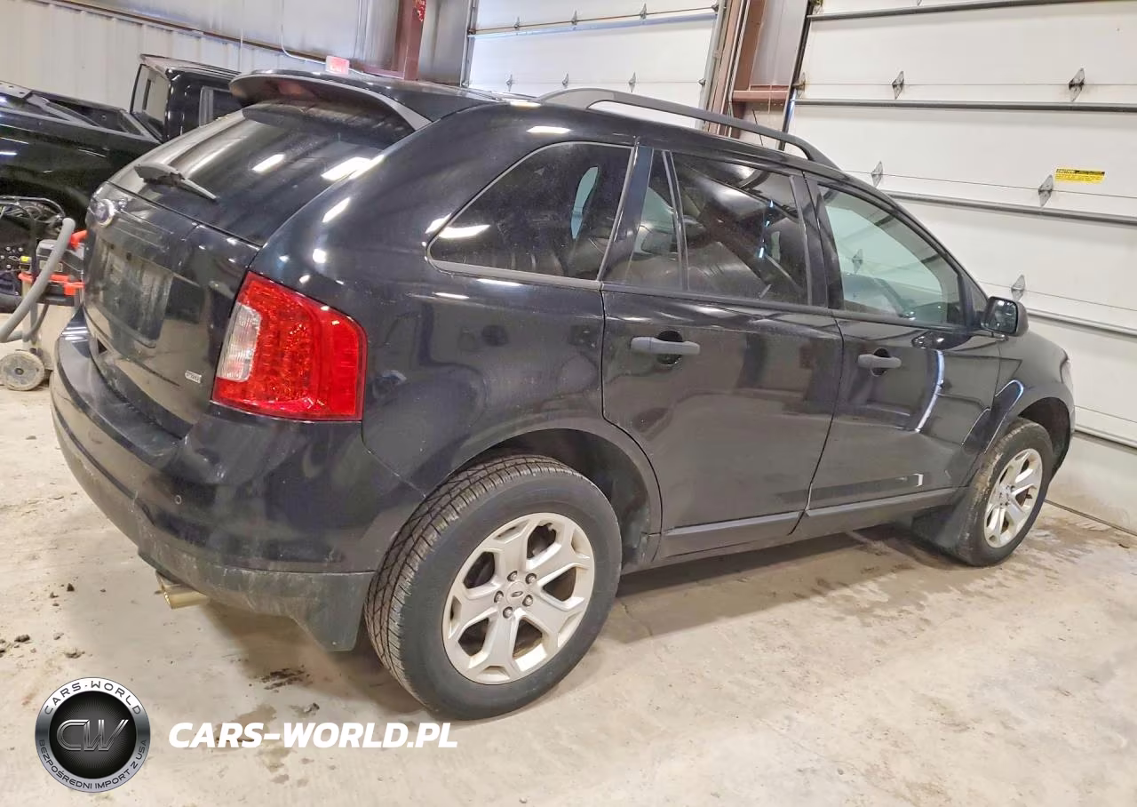 2013 Ford Edge Se VIN:2FMDK4GC1DBA73736 - 3