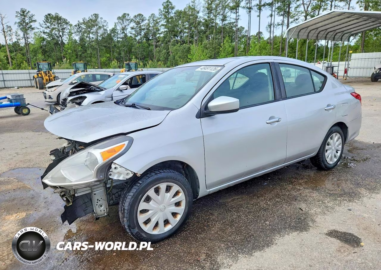 2018 Nissan Versa Sv