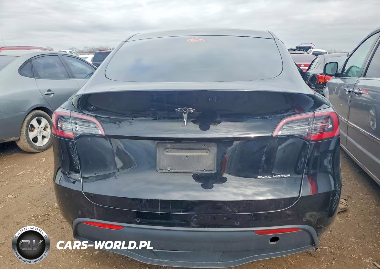 2020 Tesla Model Y VIN:5YJYGDEE0LF035198 - 6