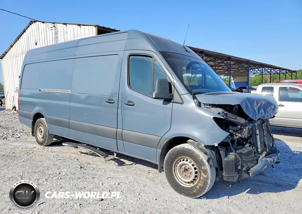 2019 Mercedes Benz Sprinter 2500 Delivery Van VIN:WD4PF1CD0KP133665 - 4