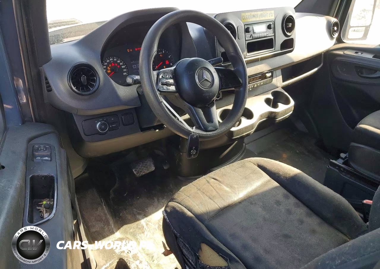 2019 Mercedes Benz Sprinter 2500 Delivery Van VIN:WD4PF1CD0KP133665 - 8