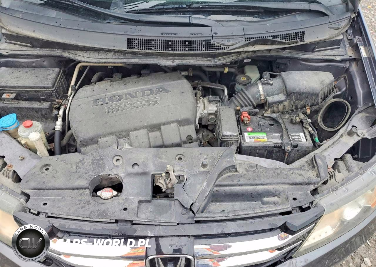 2014 Honda Odyssey Touring VIN:5FNRL5H99EB029584 - 12
