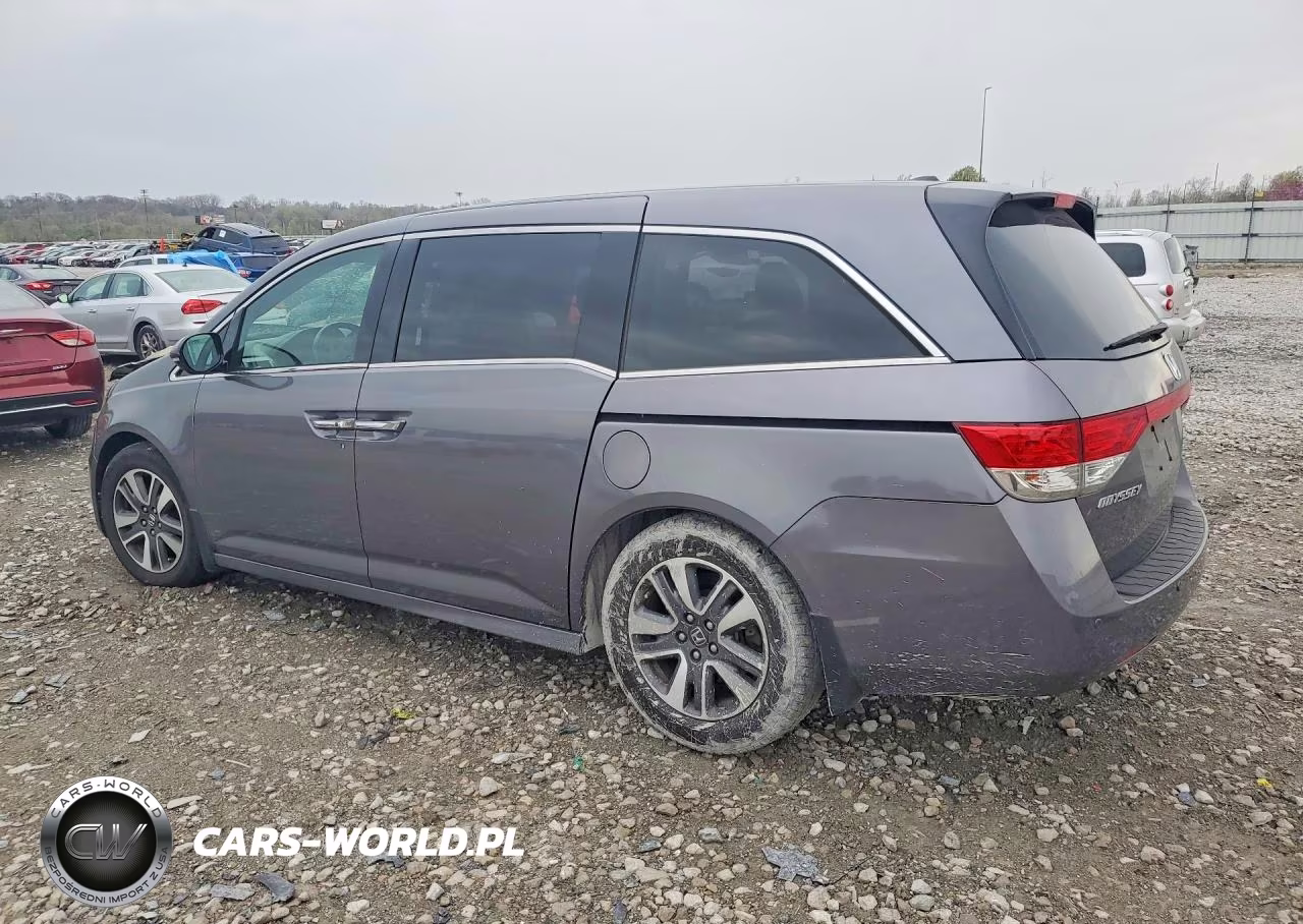 2014 Honda Odyssey Touring VIN:5FNRL5H99EB029584 - 2