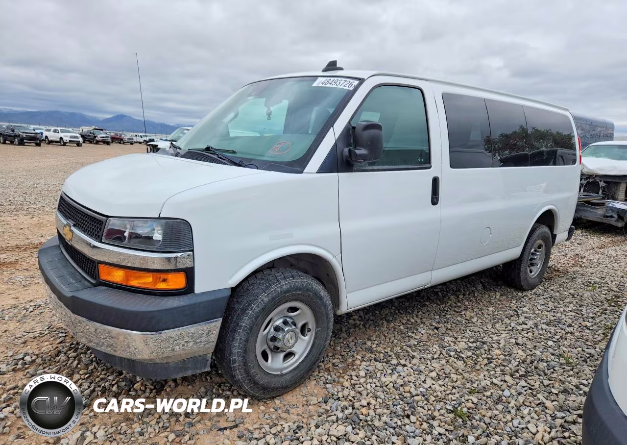 2020 Chevrolet Express G2500 Lt
