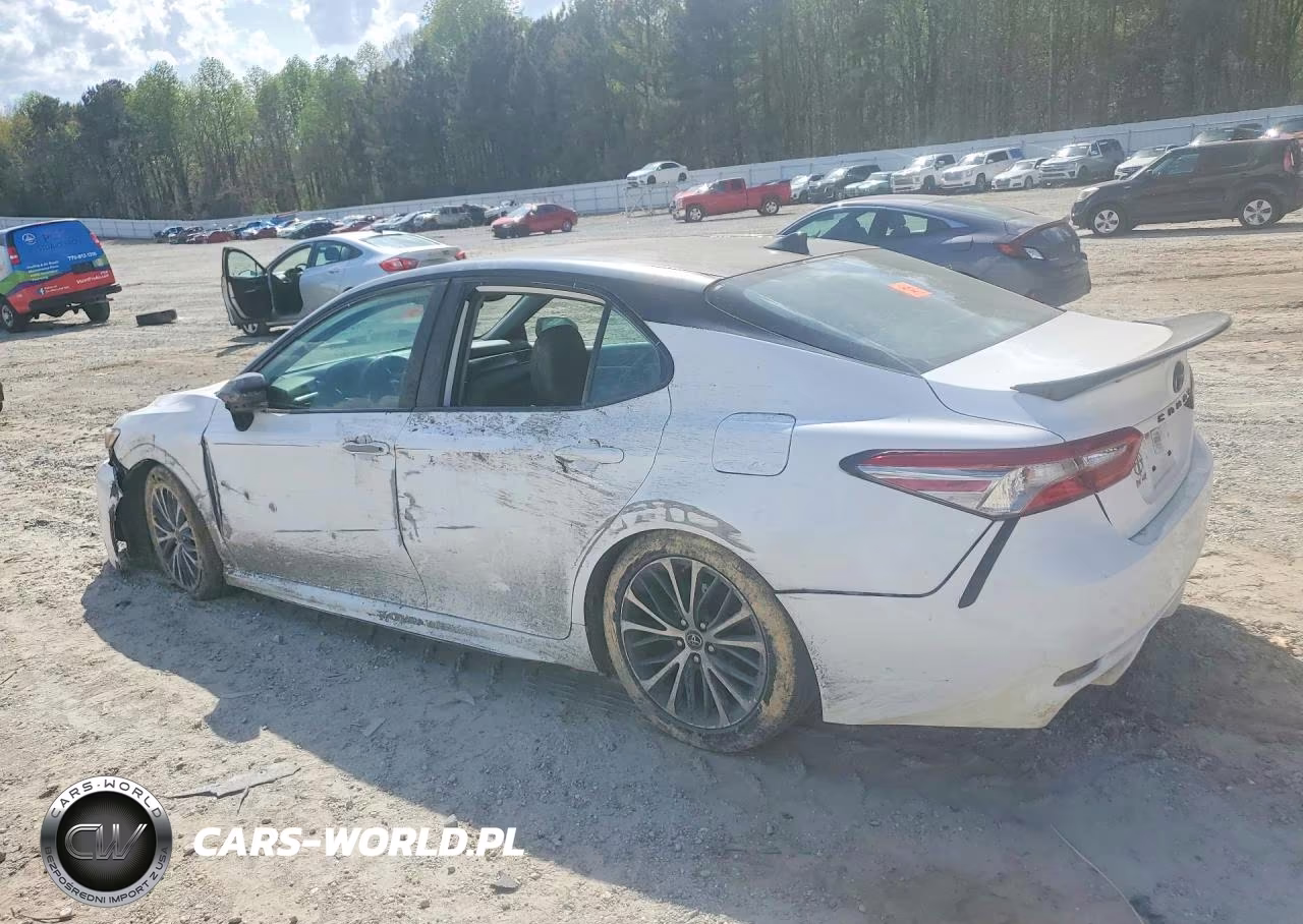 2019 Toyota Camry Se VIN:4T1B11HK2KU742182 - 2